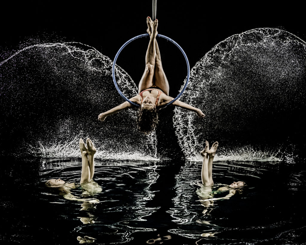 GB Swimstars Photoshoot with Aerialists - Amelie and Frankie